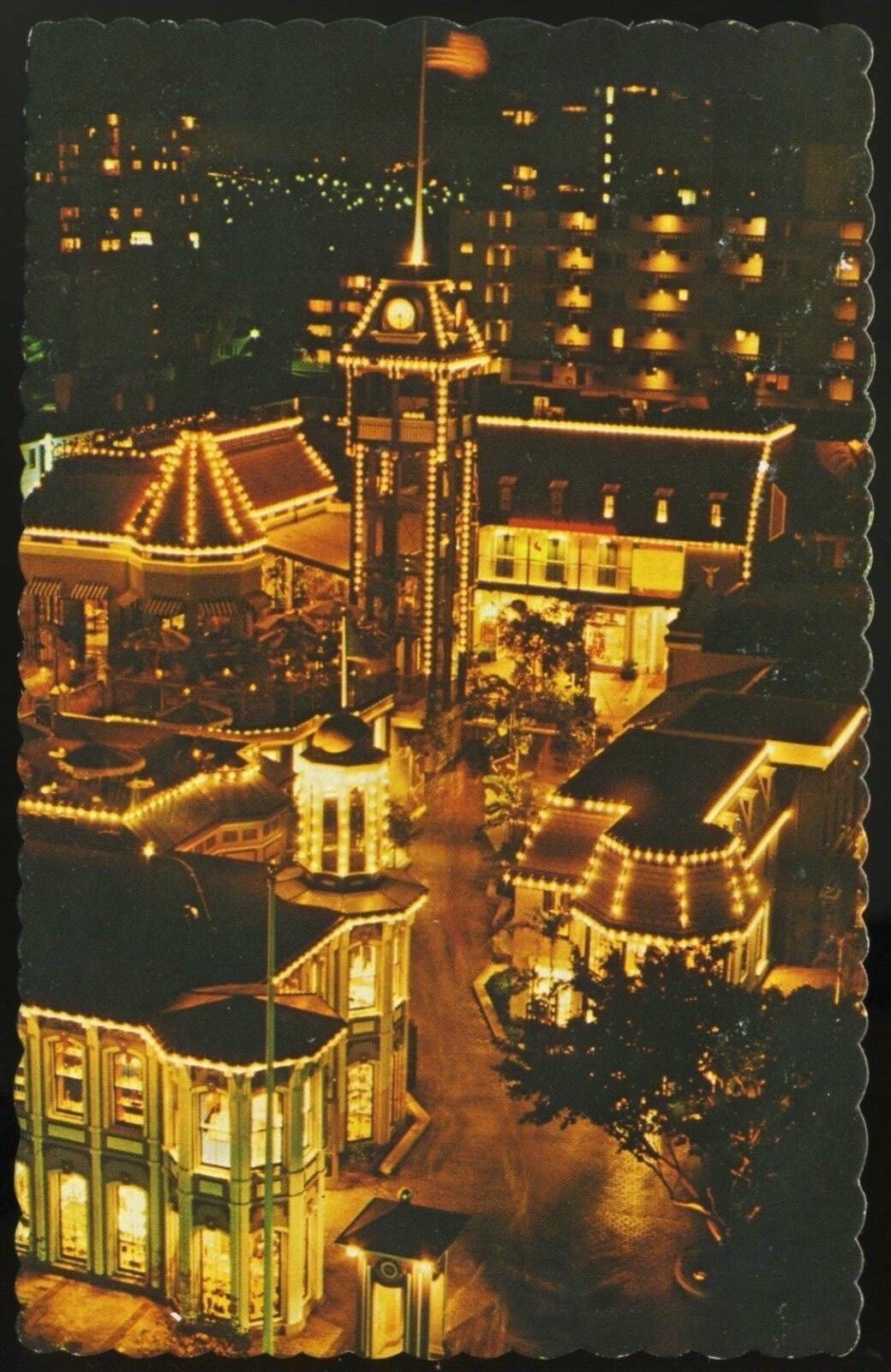 King\'s Alley Waikiki Night Scene Bishop Museum Heritage Theatre Vintage Postcard