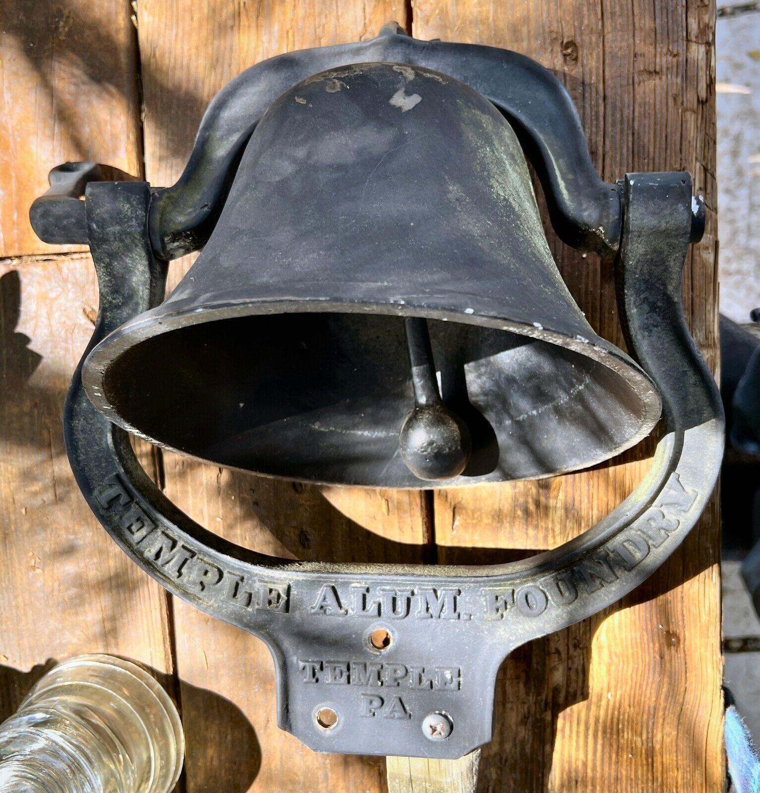 Bell school, church, dinner bell vintage Temple Alum Foundry