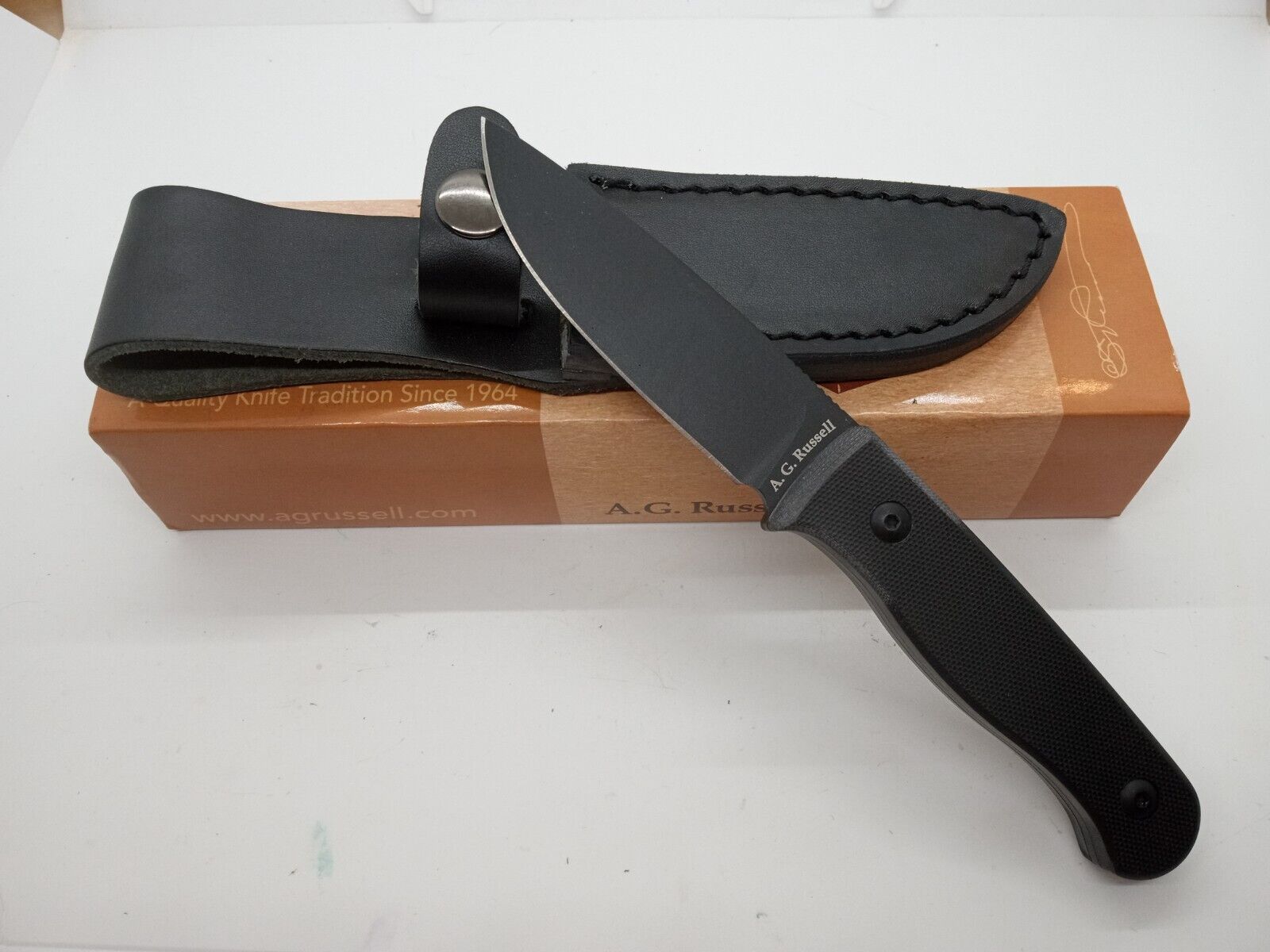 A.G. Russell Hunter fixed blade knife
