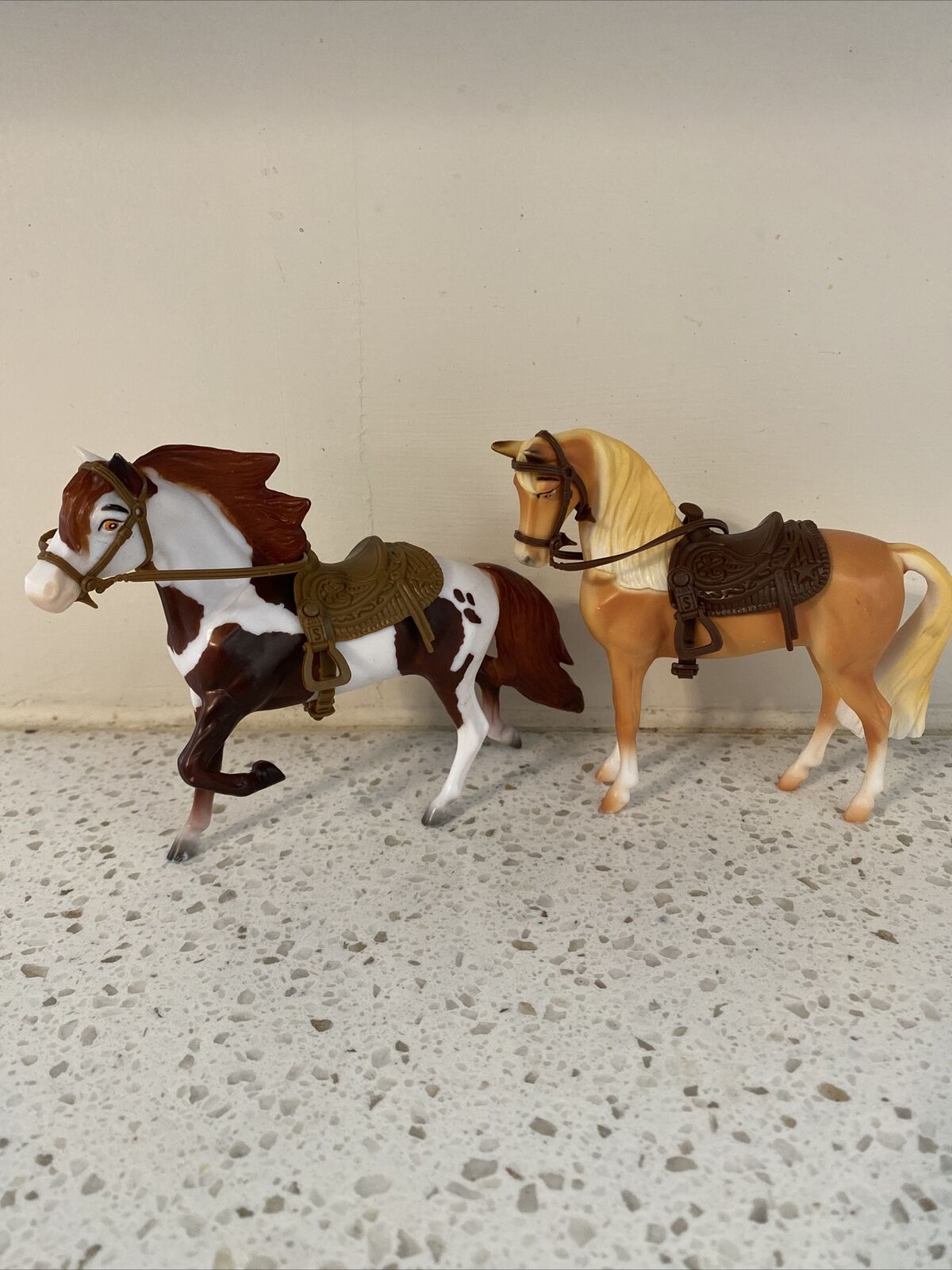 Breyer horses Boomerang and Chica Linda
