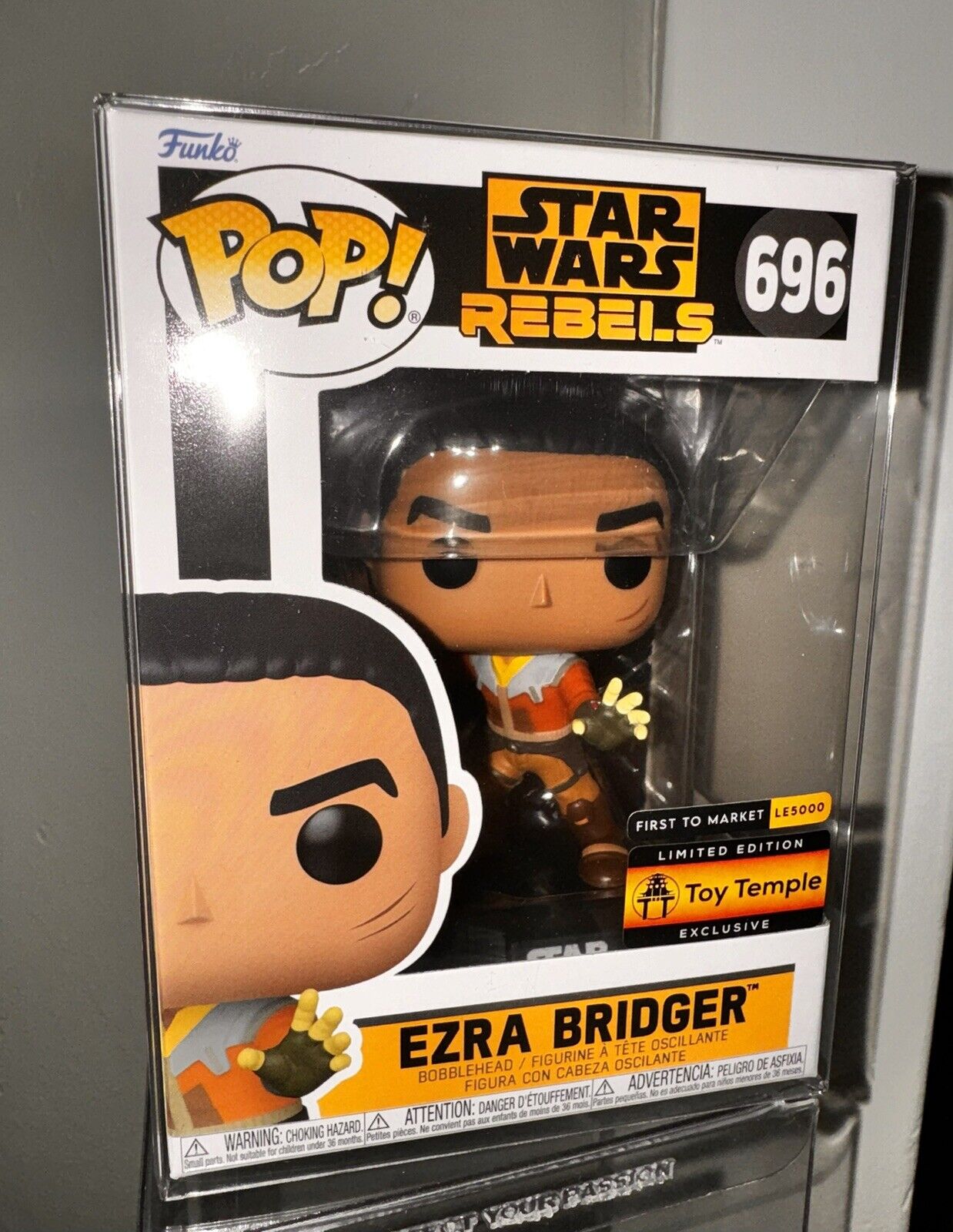 Funko Pop Star Wars Ezra Bridger #696 Toy Temple Exclusive LE 5000 FTM Sticker