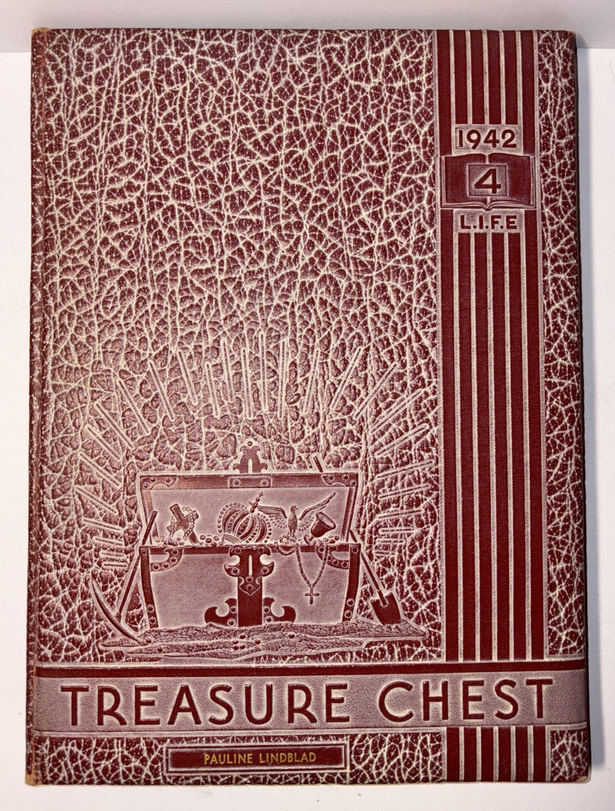1942 L.I.F.E. Bible College Yearbook Signed Foursquare Church Angelus Temple
