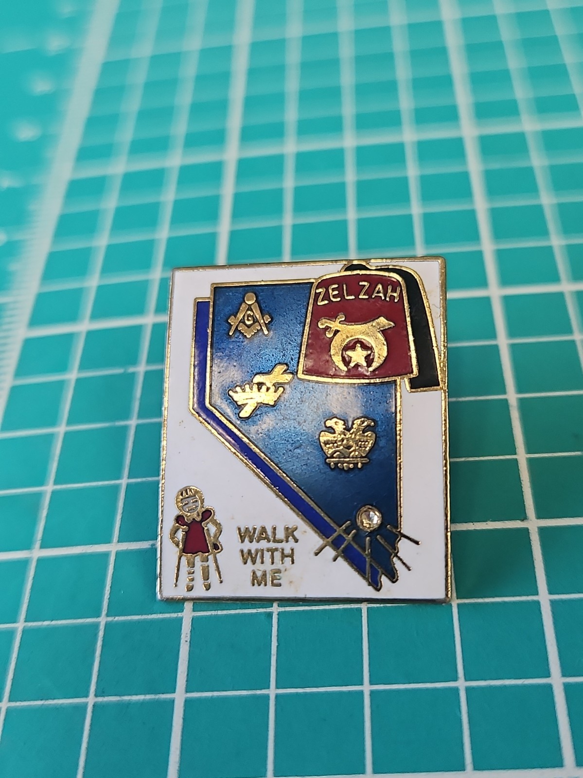 1600 Click Pin Vtg Freemason Masonic Shriner Zelzah Temple 1993 Gold Tone Lapel Pin ...