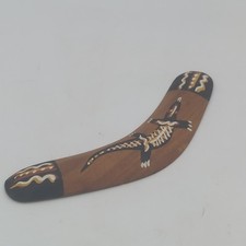 Vintage Australian Aboriginal Painted Wood Mini Boomerang Lizard Wall Art 6.5 picture