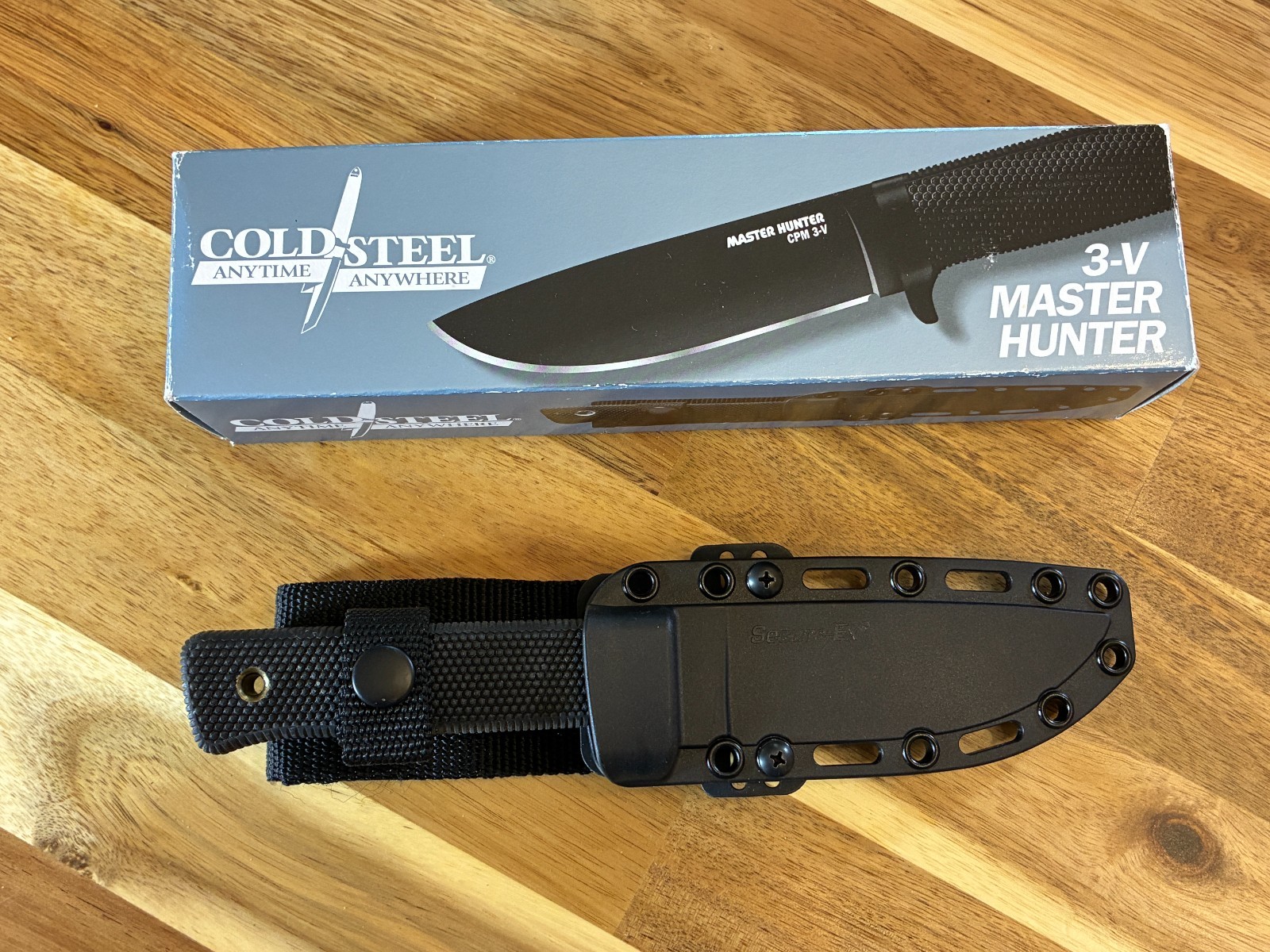Cold Steel 36CC Master Hunter CPM 3V 4.5\ Cold Steel 36CC Master Hunter CPM 3V 4.5\