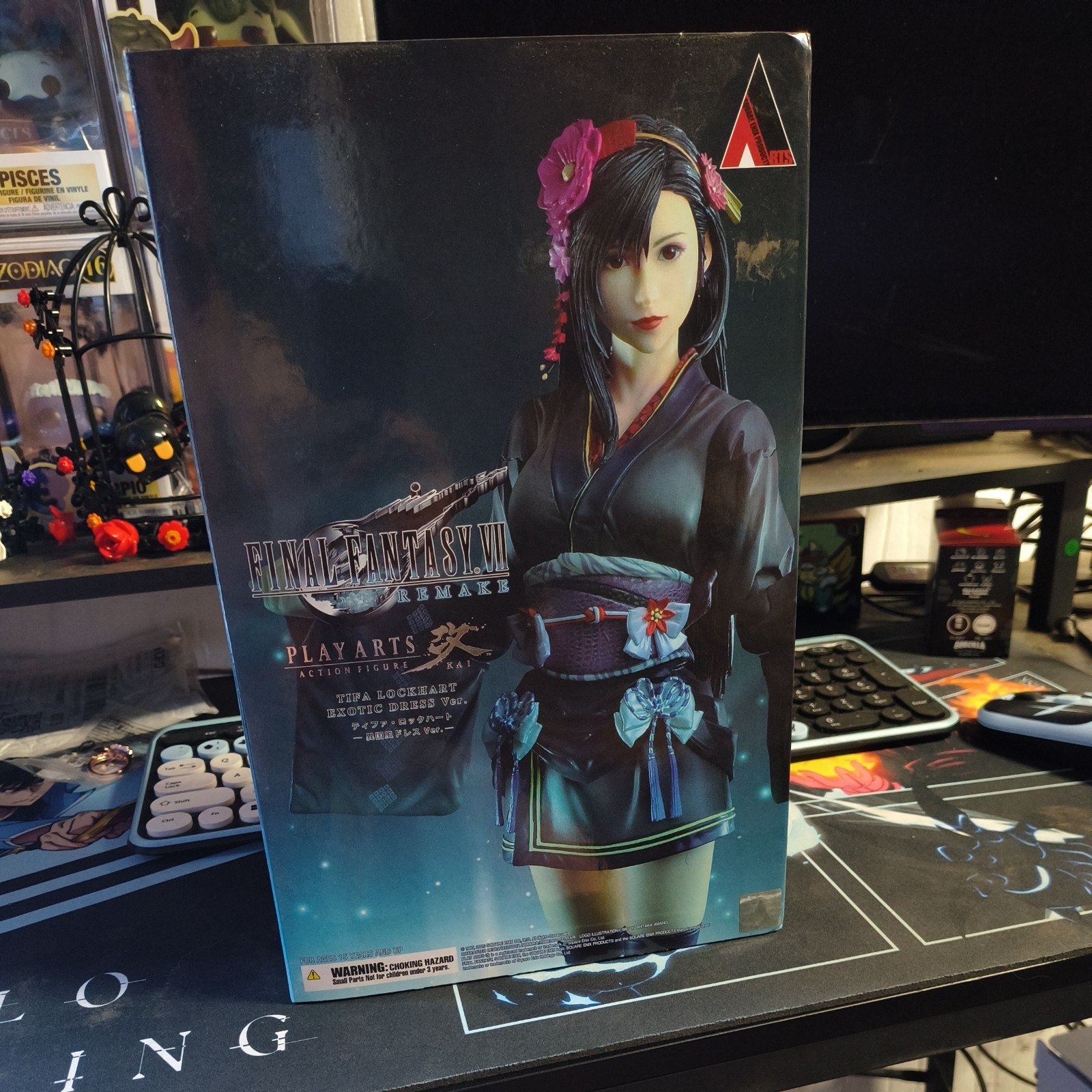 Final Fantasy VII Remake PLAY ARTS Kai Tifa Lockhart Exotic Dress Ver. Figure