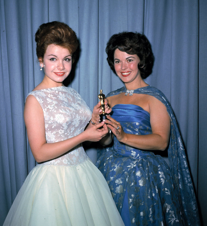 ANNETTE FUNICELLO AND SHIRLEY TEMPLE Glossy 8X10 Photo