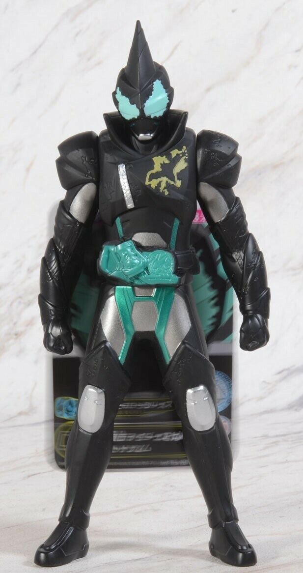 [US SELLER] BANDAI Rider Hero Series 05 Kamen Rider EVIL Bat Genome Revise