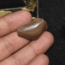 Rare old Central Asian Banded Agate Stone Boomerang Bead in Good Condition picture